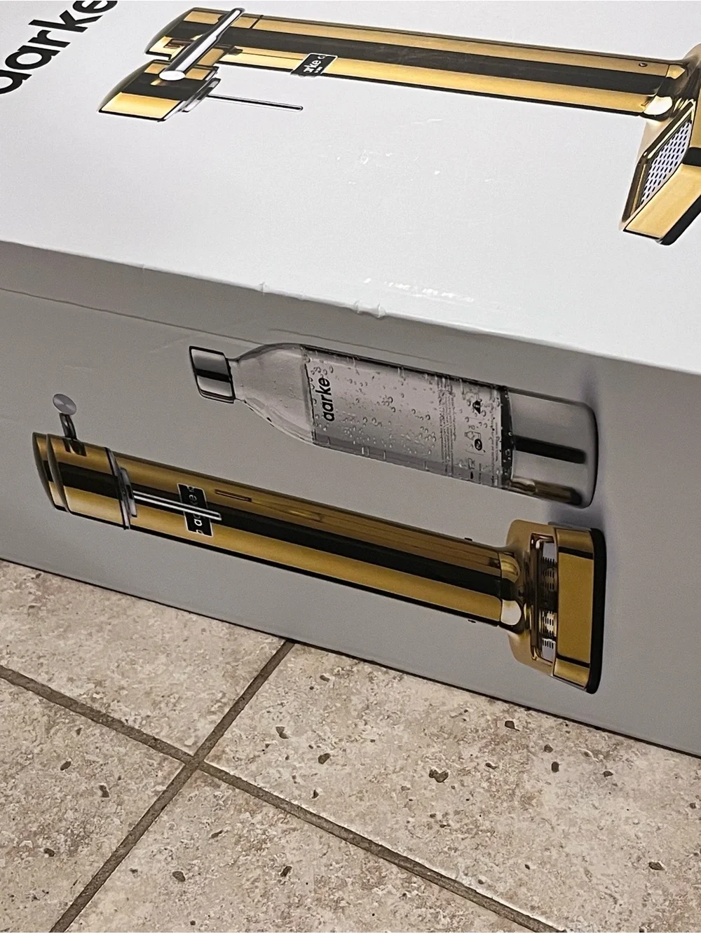 Aarke Carbonator Model AA-C3 Carbonator III 3 NEW $250 GOLD Sparking Water Maker